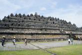 Obrzky ke strnce cestopis Indonsie, Java: chrm Borobudur, celkov pohled