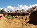 Cestopis z Madagaskaru: Chatre v domorod vesnici