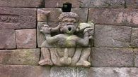 Obrázky ke stránce cestopis Indonésie: chrám Candi Sukuh na ostrově Java, erotické detaily