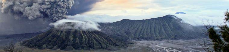 Cestopis Indonésie - na obrázku je sopka Mount Bromo