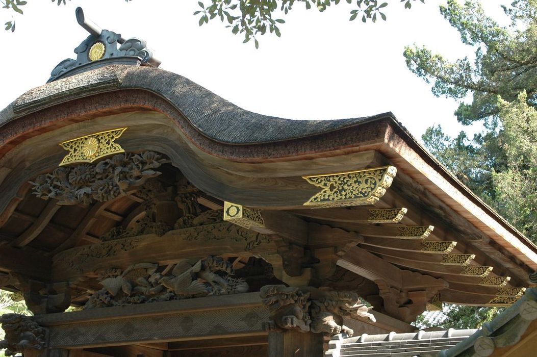 Obrzky k cestopisu Japonsko: Detail stechy - chrm Engakuji v Kita-kamakura