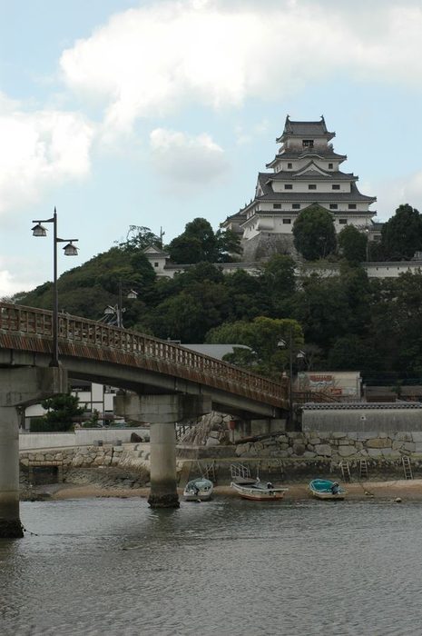 Obrzky k cestopisu Japonsko: Hrad Katsura v Karatsu