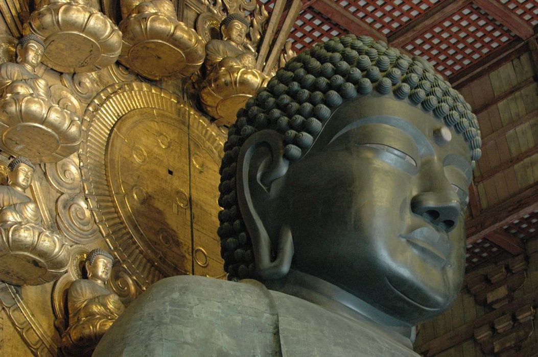 Obrzky k cestopisu Japonsko: Chrm Tdaidi - Budha Vairana ve mst Nara