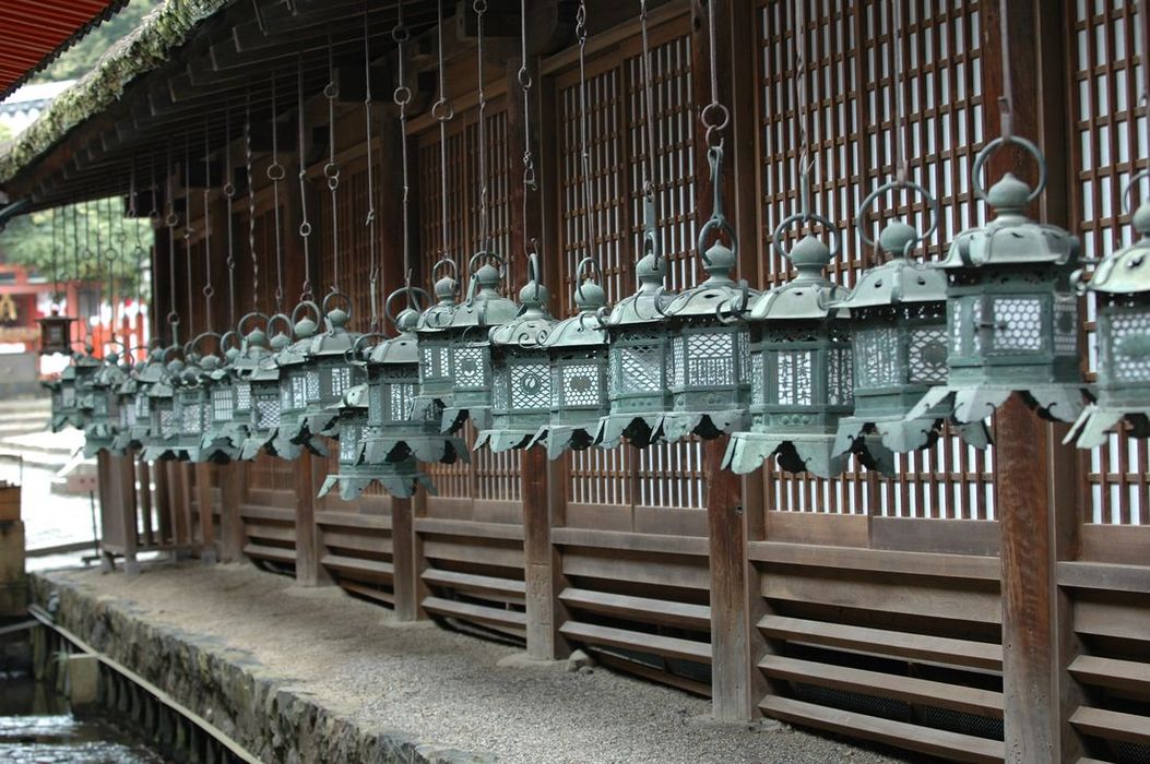 Obrzky k cestopisu Japonsko: Kasuga Taisha Shrine v Nae