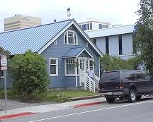 Jeden z domk, kter tvo Anchorage, Aljaka