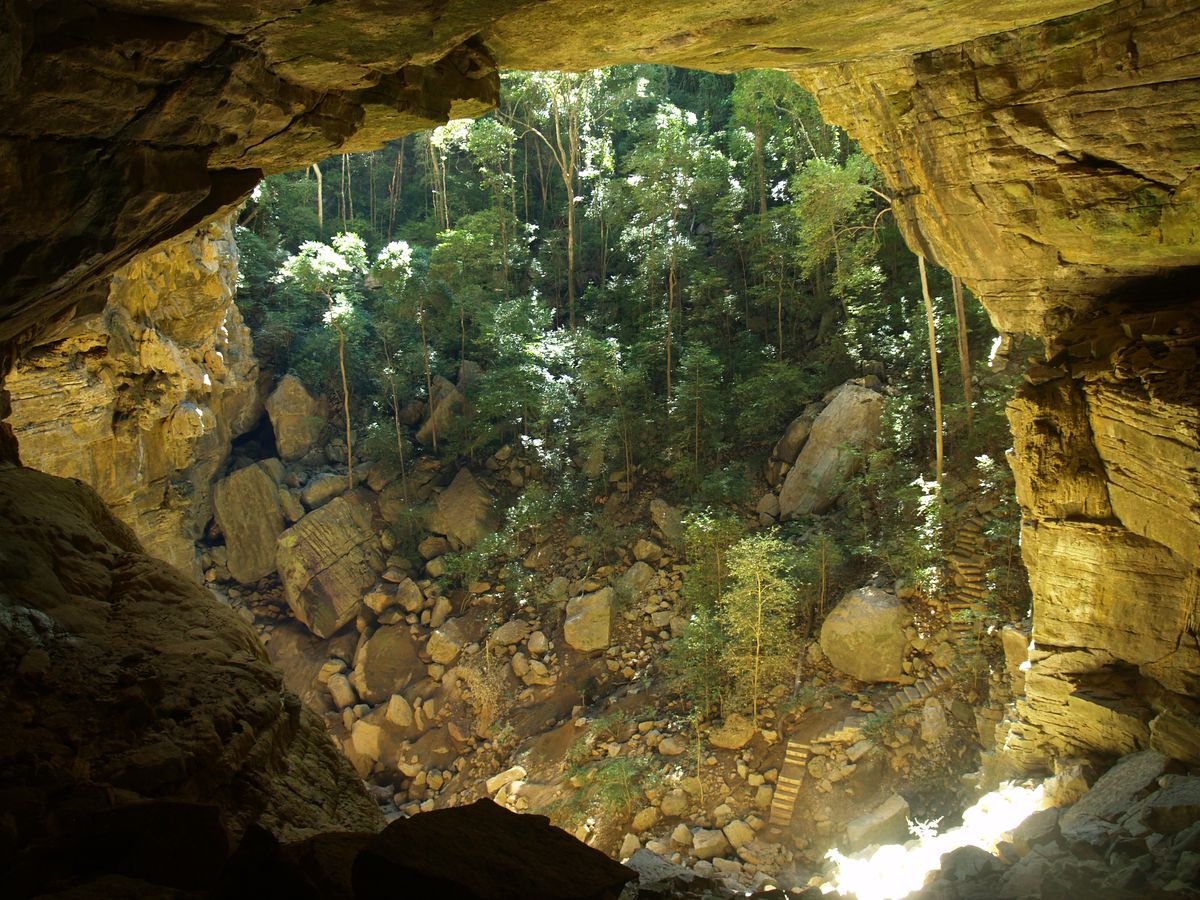 Cestopis z Madagaskaru: Vstup do jeskyn
