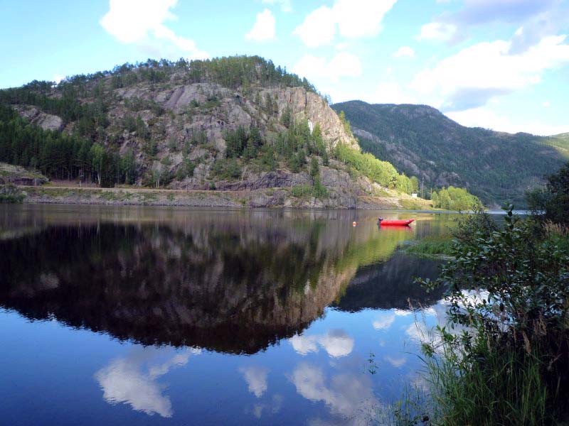 Obrázky k cestopisu Norsko: Odraz ve vodě