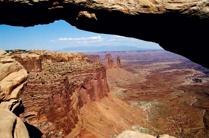 Obrzky k cestopisu nrodn a sttn parky Spojench Stt Americkch - Canyonlands - Mesa Arch